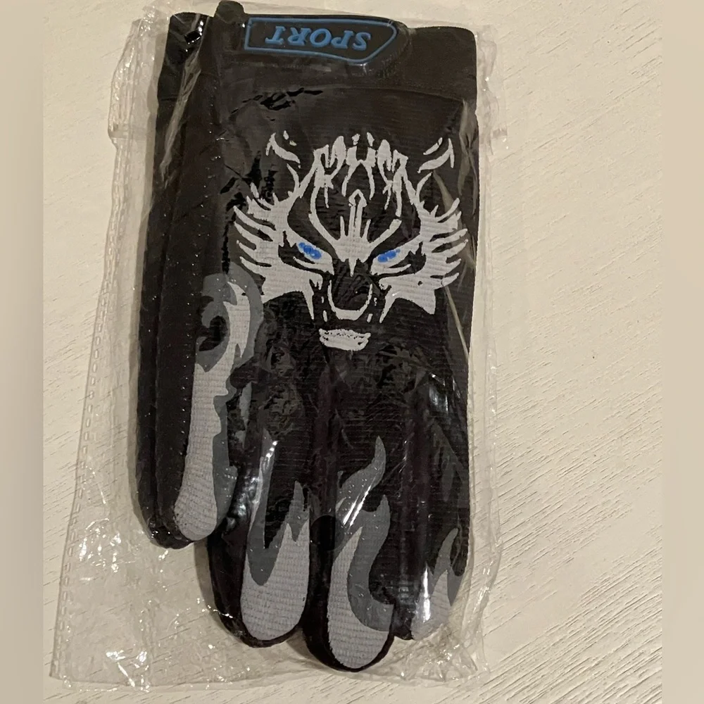 2 pair Kids sports gloves, Medium (est age 4-10 yrs)